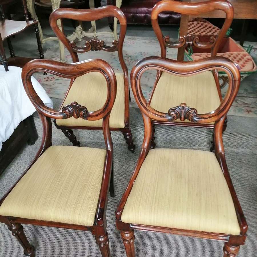 A fine quality set of 4 William IV dining chairs