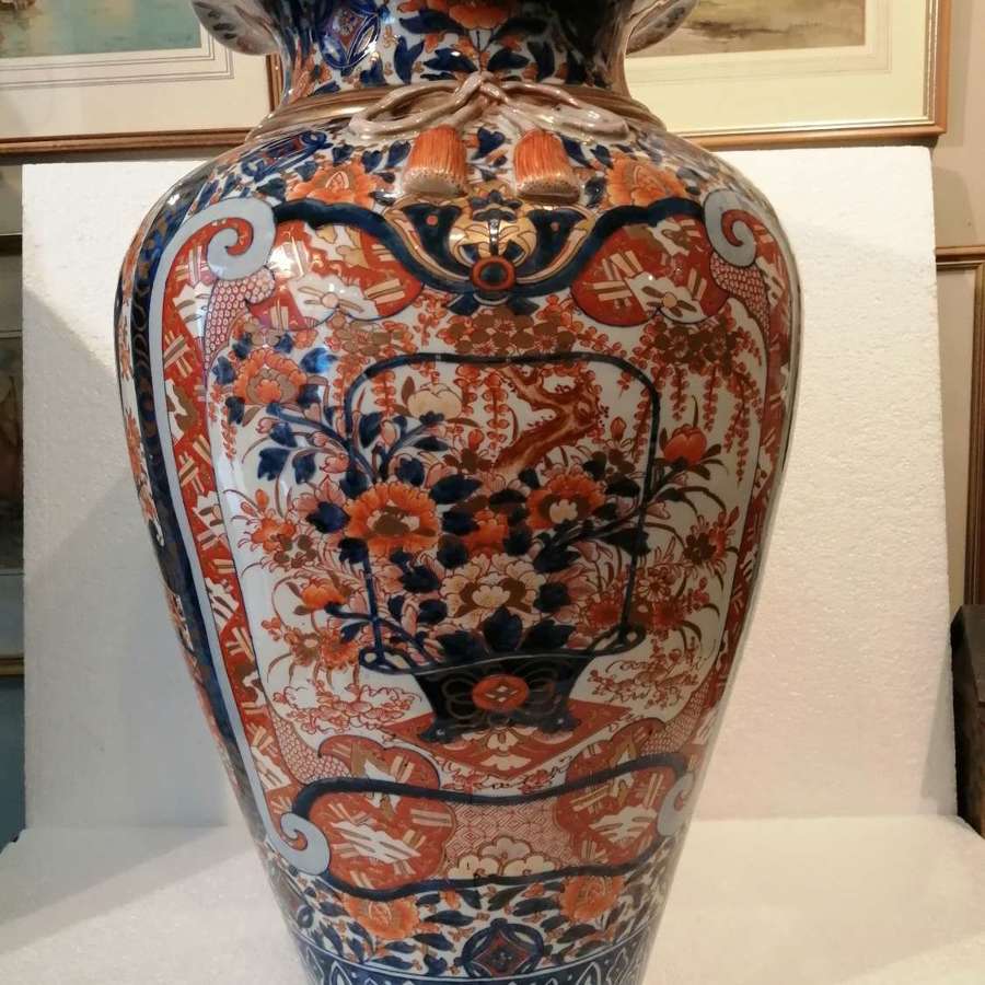 A superb quality Japanese Imari vase