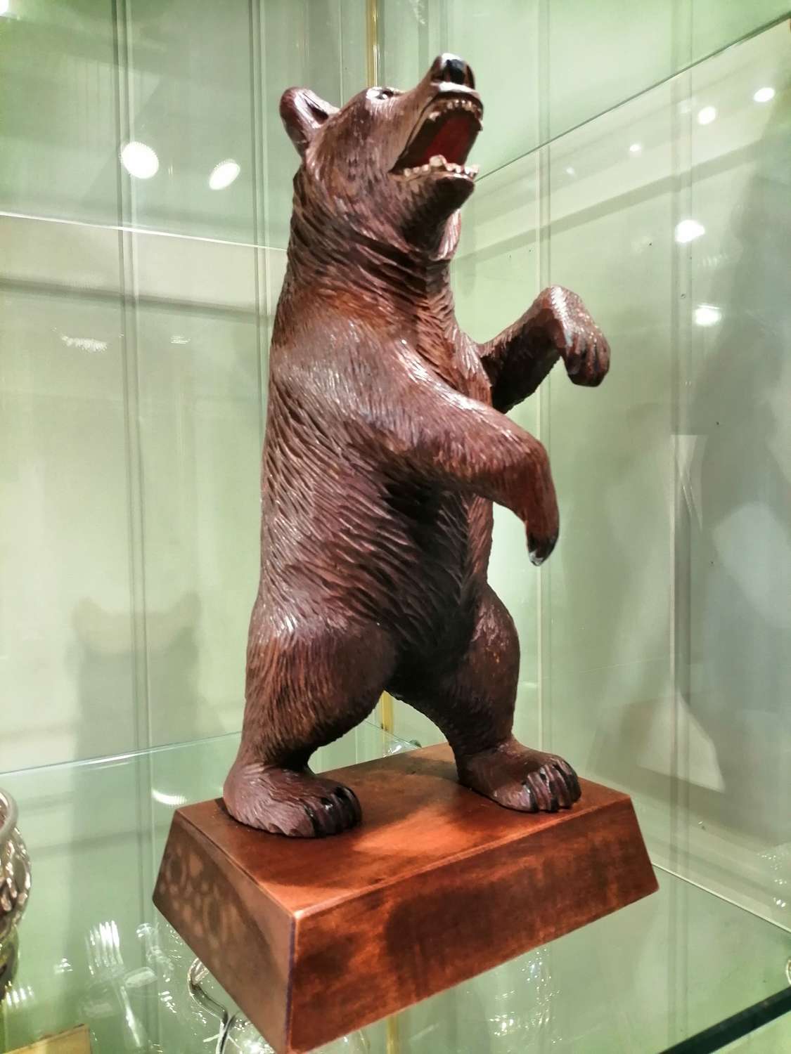 A good quality carved Black Forest Bear